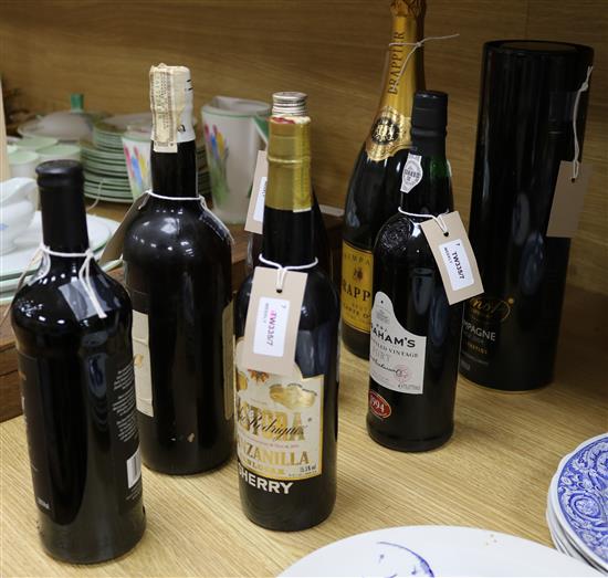 Drappier Champagne Carte dOr (magnum), Oudinot Champagne Vintage 2004 (one bottle, 75cl) and five other bottles,